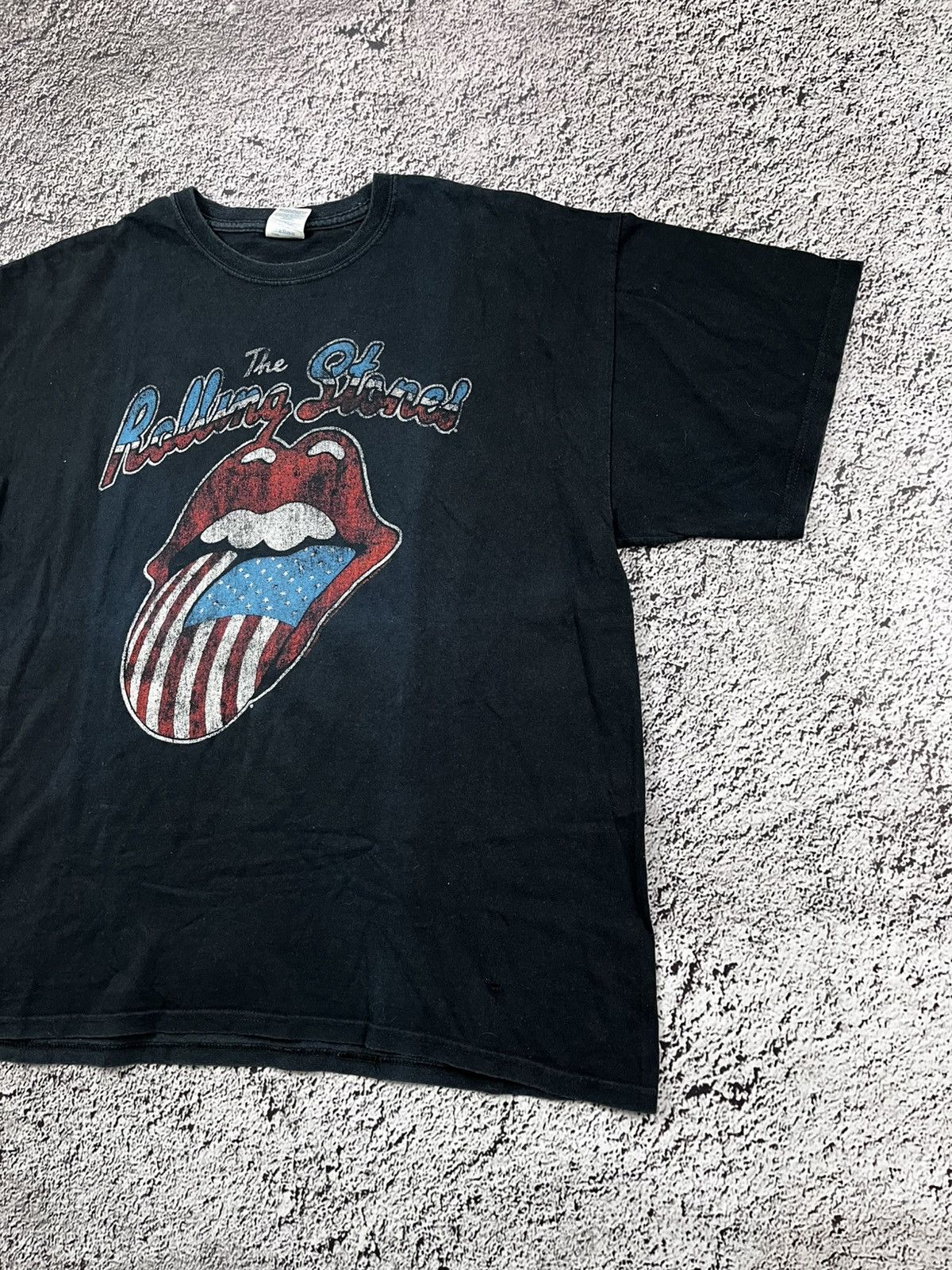 Band Tees Vintage Rolling Stones Tour Of America Faded Big Logo shirt Size US XL / EU 56 / 4 - 3 Thumbnail