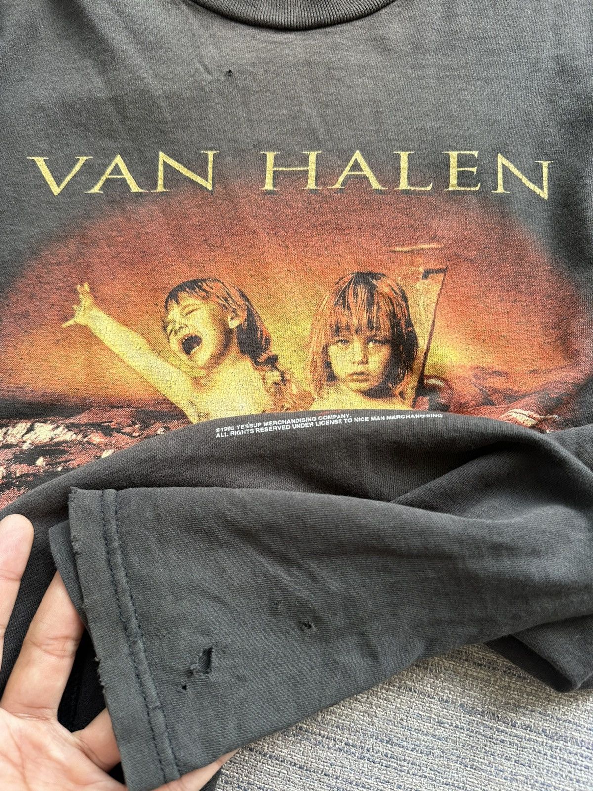 Band Tees Vintage 90’s Van Halen Balance Niceman USA Band Tees Size US L / EU 52-54 / 3 - 5 Thumbnail