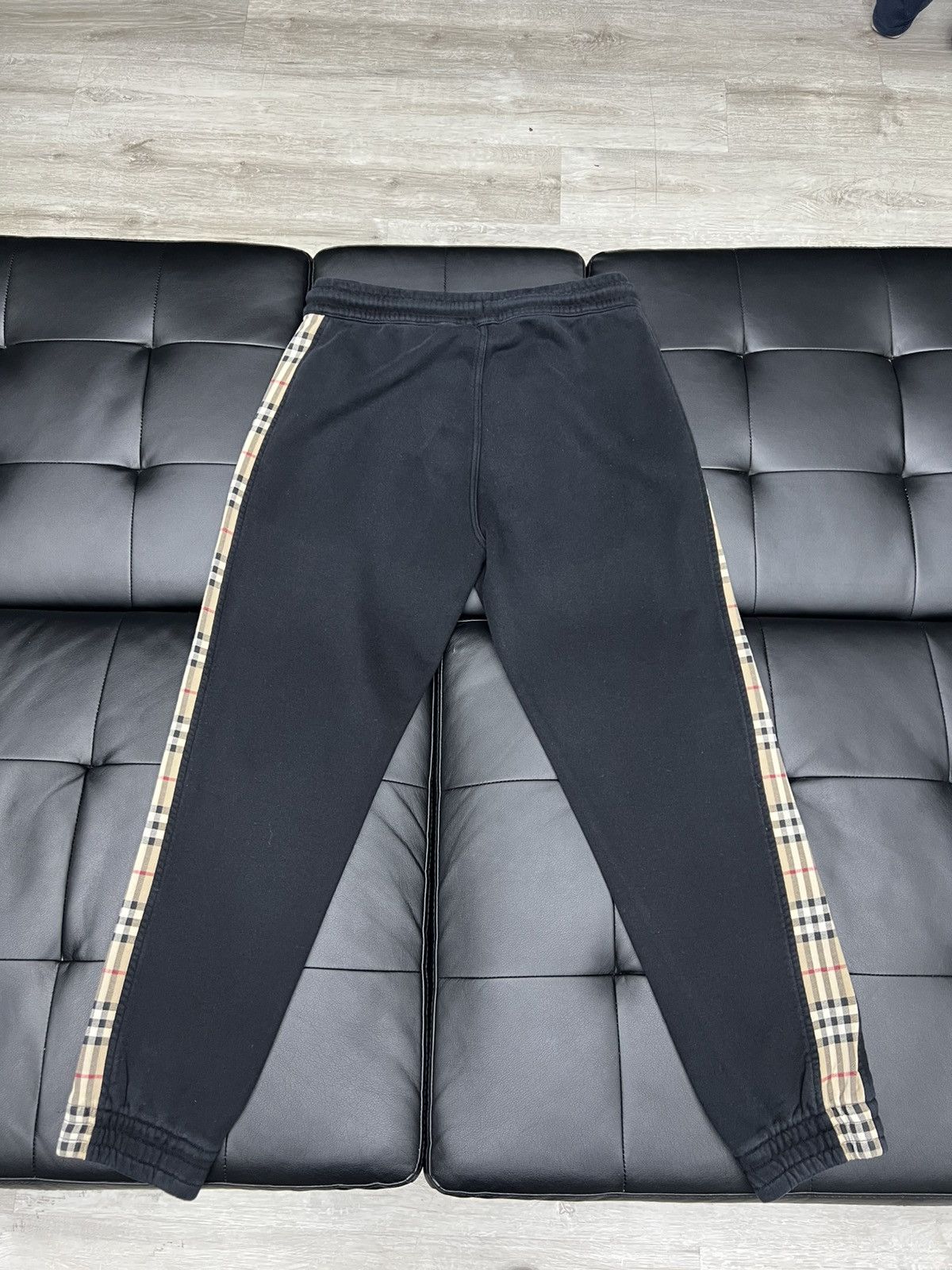 Burberry Burberry Sweatpants Size Large Size US 32 / EU 48 - 2 Thumbnail