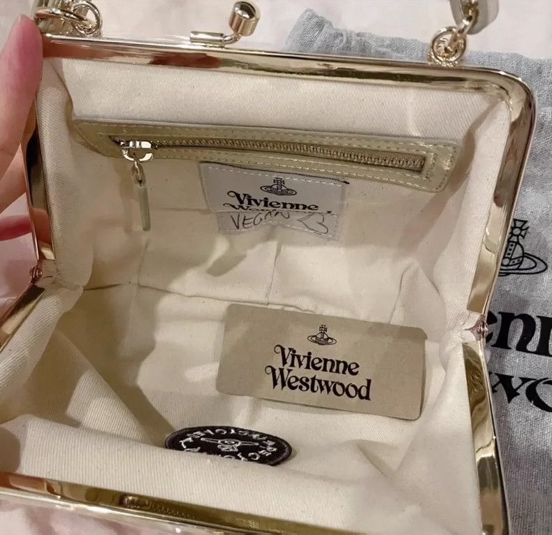 Vivienne Westwood Vivienne Westwood size os Striped dumpling wrapper in pink Size ONE SIZE - 4 Thumbnail