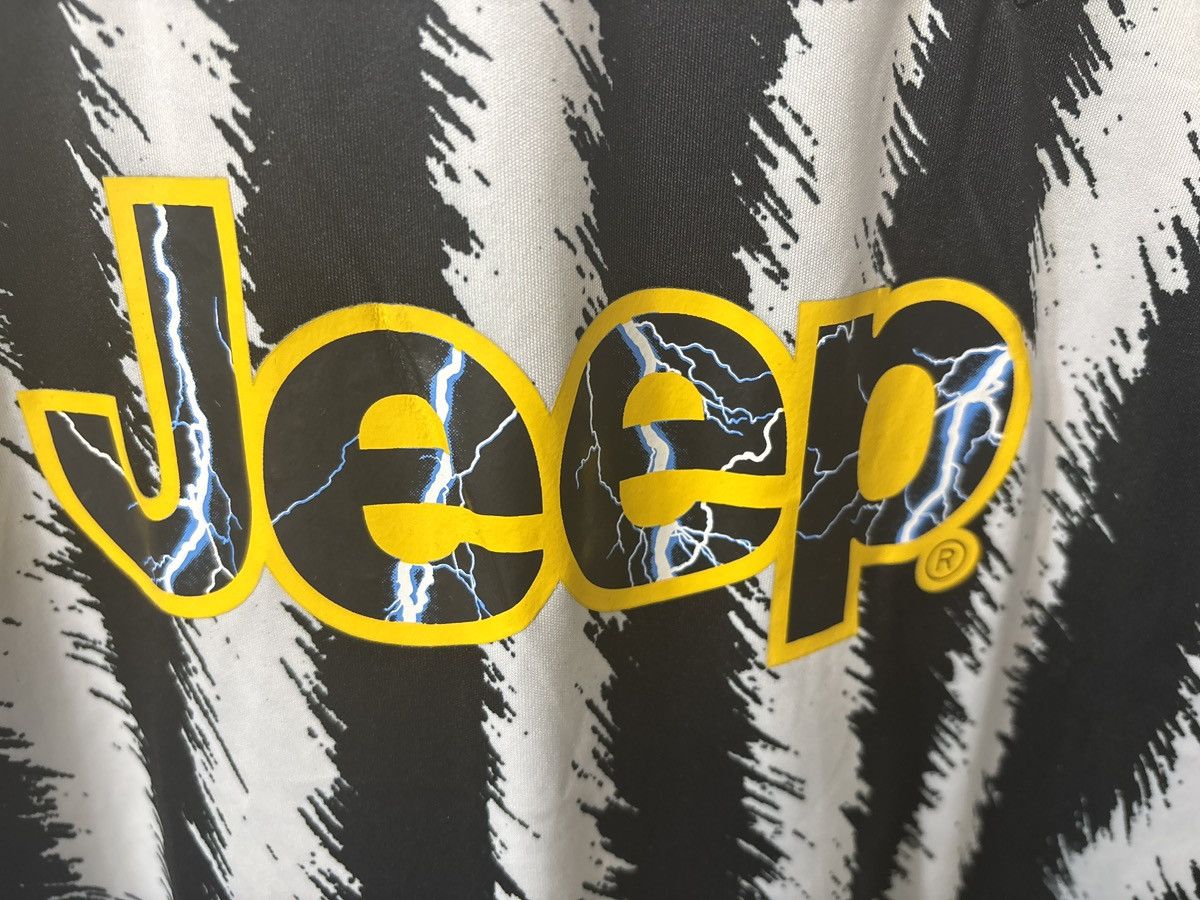 Adidas “23-24” Juventus home jerseys Size US L / EU 52-54 / 3 - 6 Thumbnail