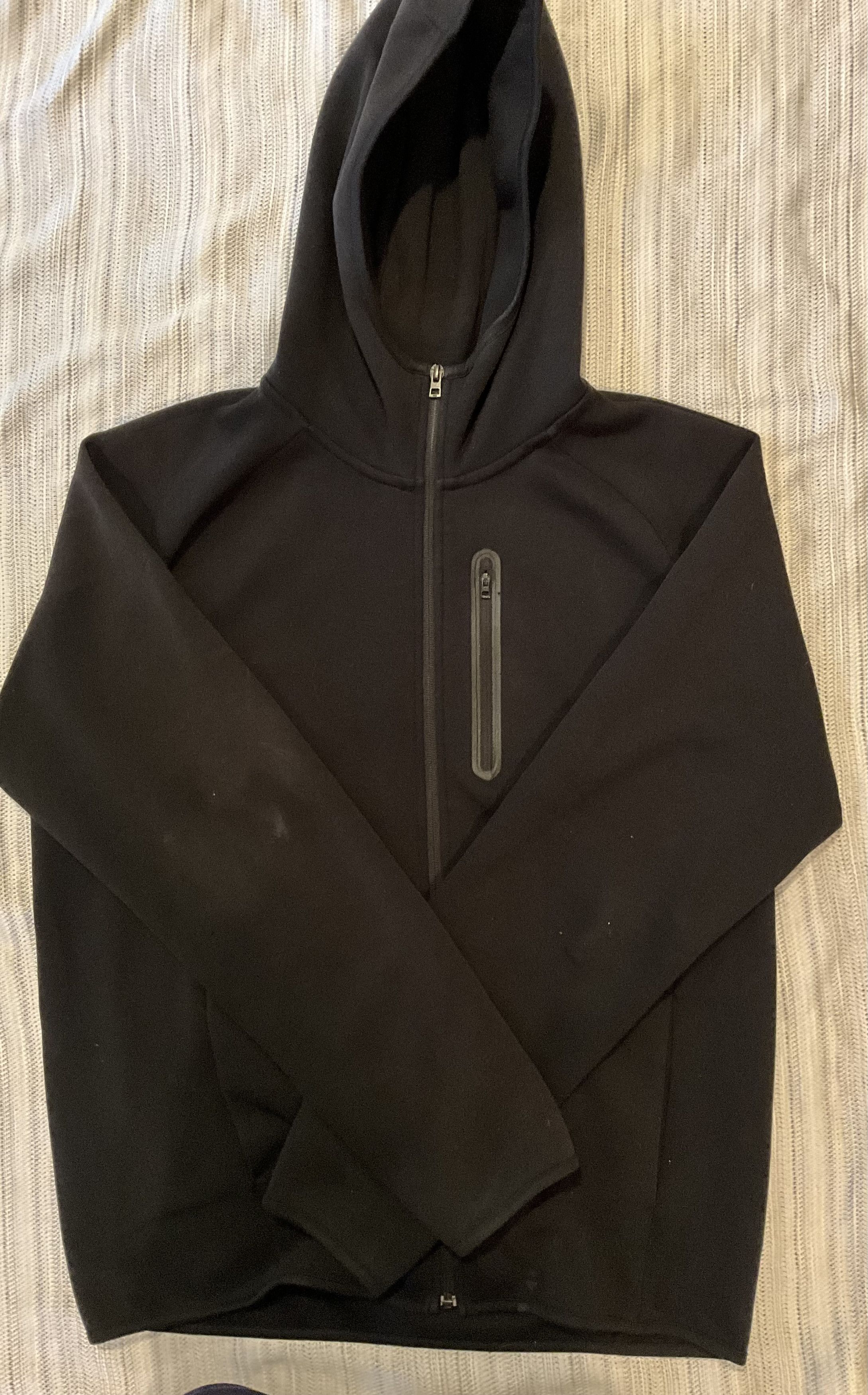 Uniqlo UNIQLO Full-Zip Hoodie w/ Chest Pocket – Black (Large) Size US L / EU 52-54 / 3 - 7 Thumbnail
