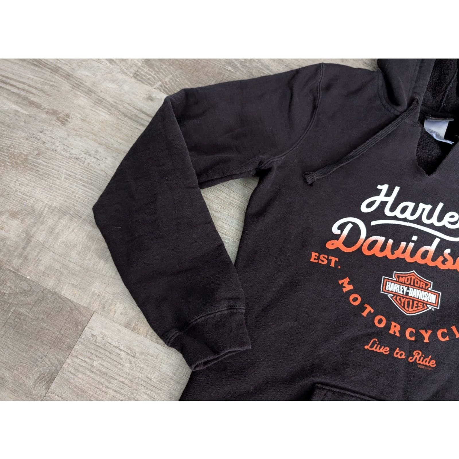 Harley Davidson Harley-Davidson Hoodie Women's V-Neck Dallas TX Black Size M Logo Pullover, Activewear, All Seasons, Cotton Blend, Long Sleeve, VGUC Size M / US 6-8 / IT 42-44 - 5 Thumbnail