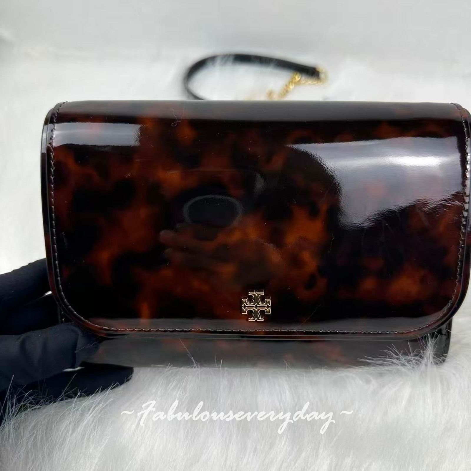 Tory Burch Tory Burch Emerson Tortoise Patent Leather Chain Wallet Size ONE SIZE - 2 Thumbnail