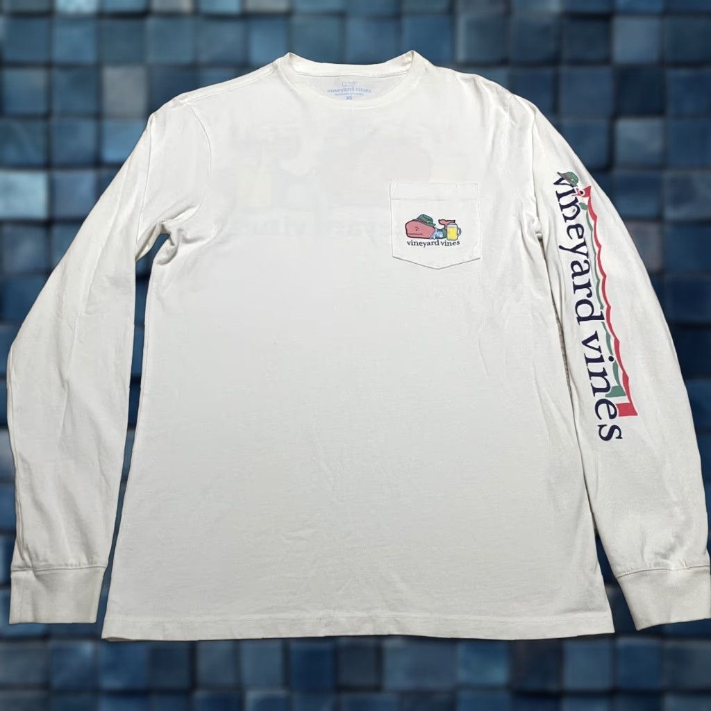 Vineyard Vines VINEYARD VINES Mens XS T-Shirt White Long Sleeve Crew Neck Biergarten Whale Shirt Adult XS White Vineyard Vines Biergarten Whale Mens Size US M / EU 48-50 / 2 - 1 Thumbnail