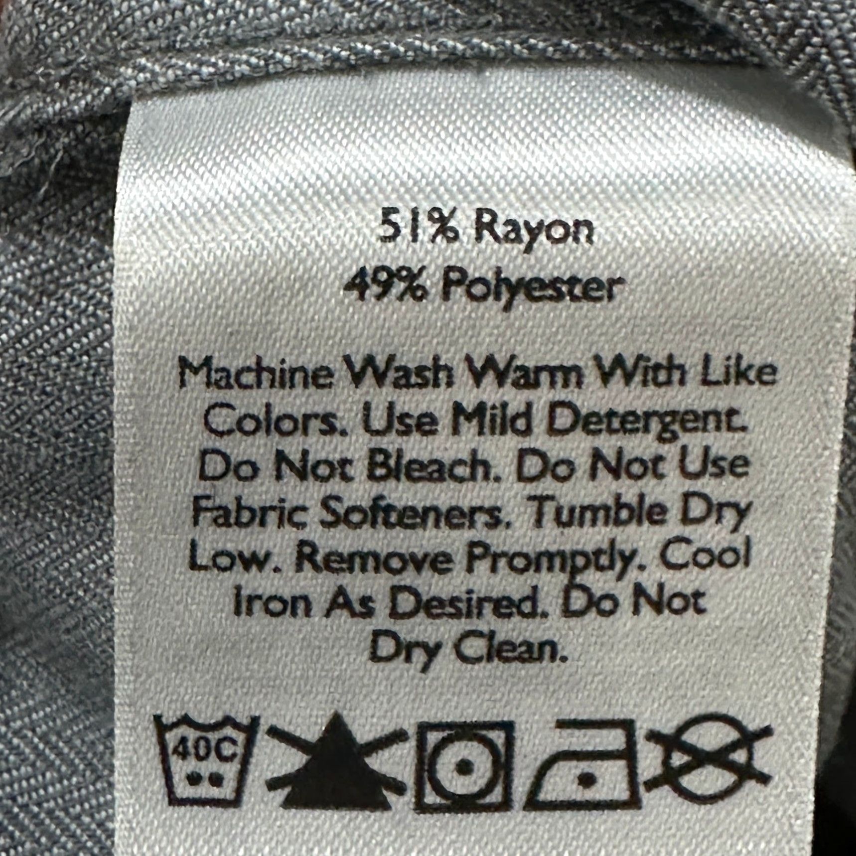 Eddie Bauer Eddie Bauer Shirt Men 2XL Gray Button-Up Classic Fit Workwear Outdoor Gorpcore Shirt Mens Gray 2XL Button-Up Outdoor Gorpcore Size US XXL / EU 58 / 5 - 7 Thumbnail
