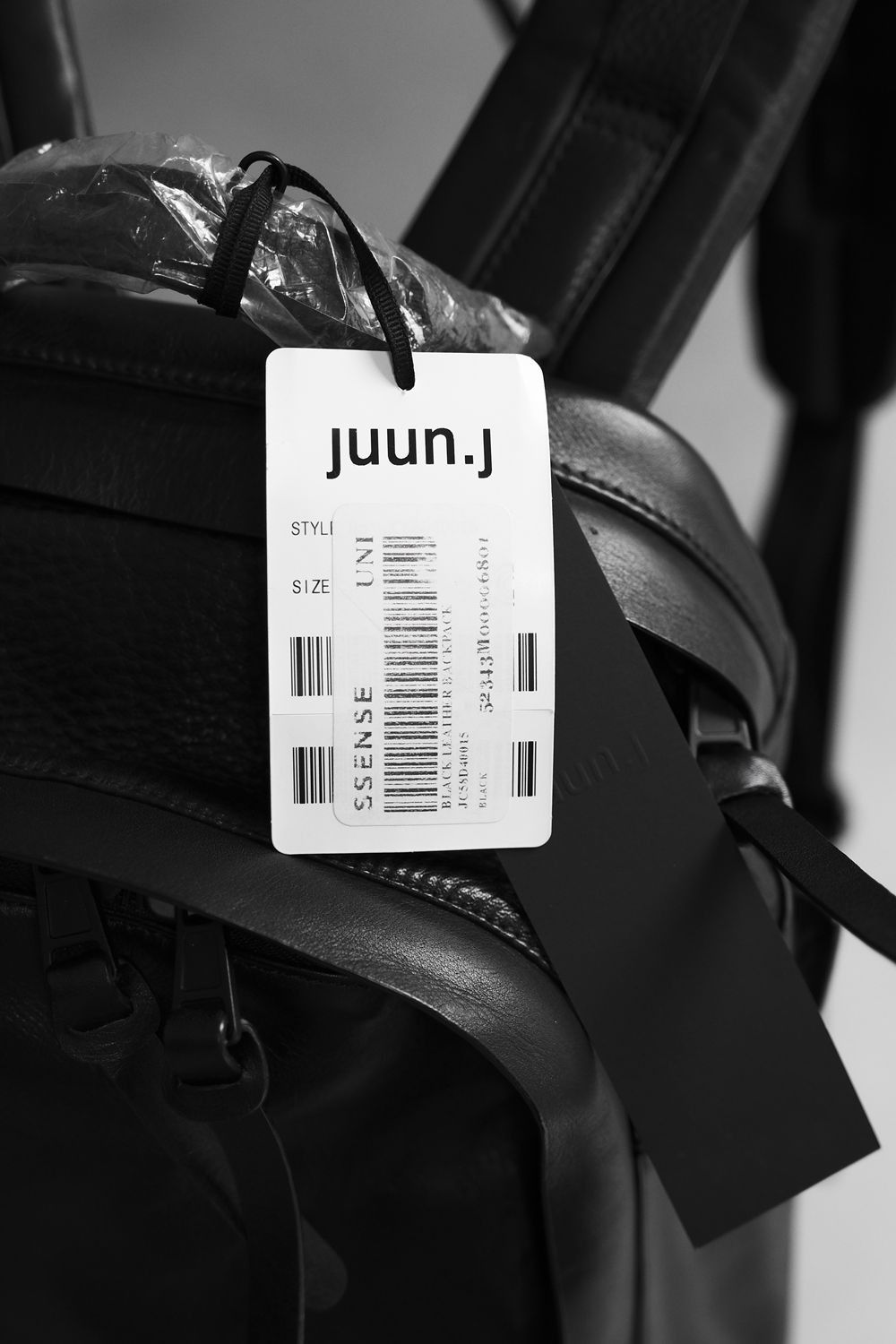 Juun.J JUUN.J Leather Backpack- Black Size ONE SIZE - 3 Thumbnail