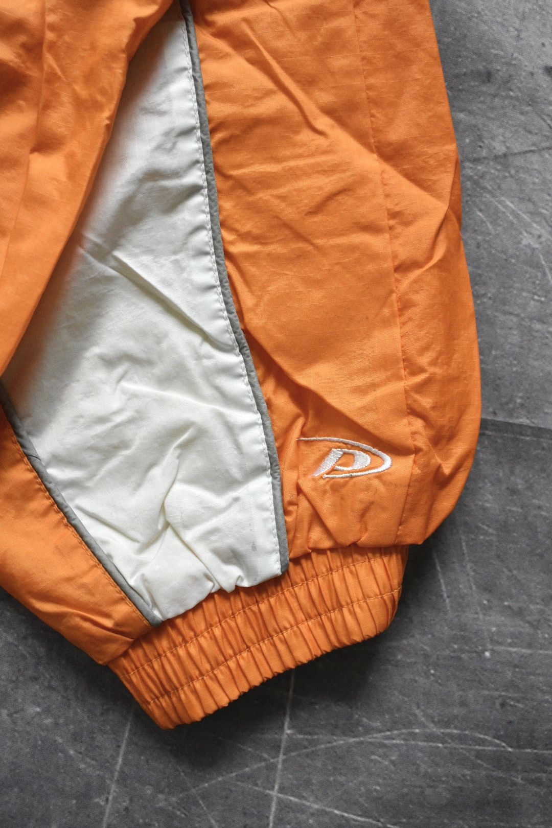 NCAA Vintage 90s University of Tennessee Pro Player Jacket (L) Size US XL / EU 56 / 4 - 5 Thumbnail