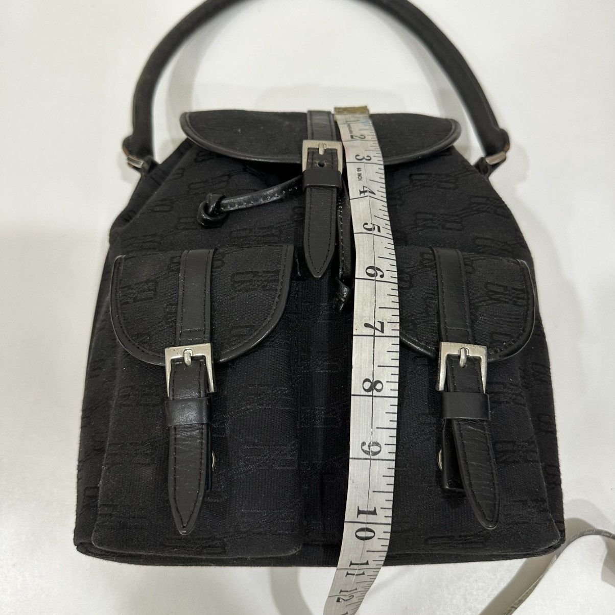 Balenciaga ‼️LD‼️ BALENCIAGA PARIS BB MONOGRAM DRAWSTRING SHOULDER BAG Size ONE SIZE - 10 Thumbnail