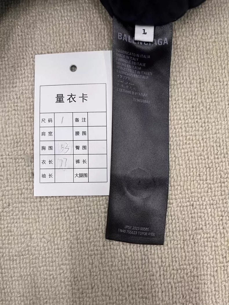 Balenciaga Balenciaga Worn overalls patchwork hooded long-sleeved jac Size US S / EU 44-46 / 1 - 4 Thumbnail