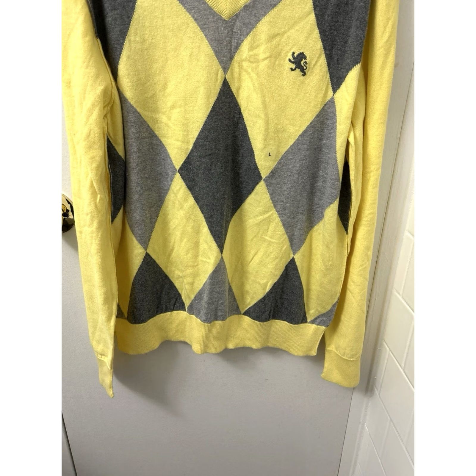 Express VINTAGE Express V Neck Sweater Mens L Yellow Diamond Print Pullover Sweatshirt L/S Size US L / EU 52-54 / 3 - 3 Thumbnail
