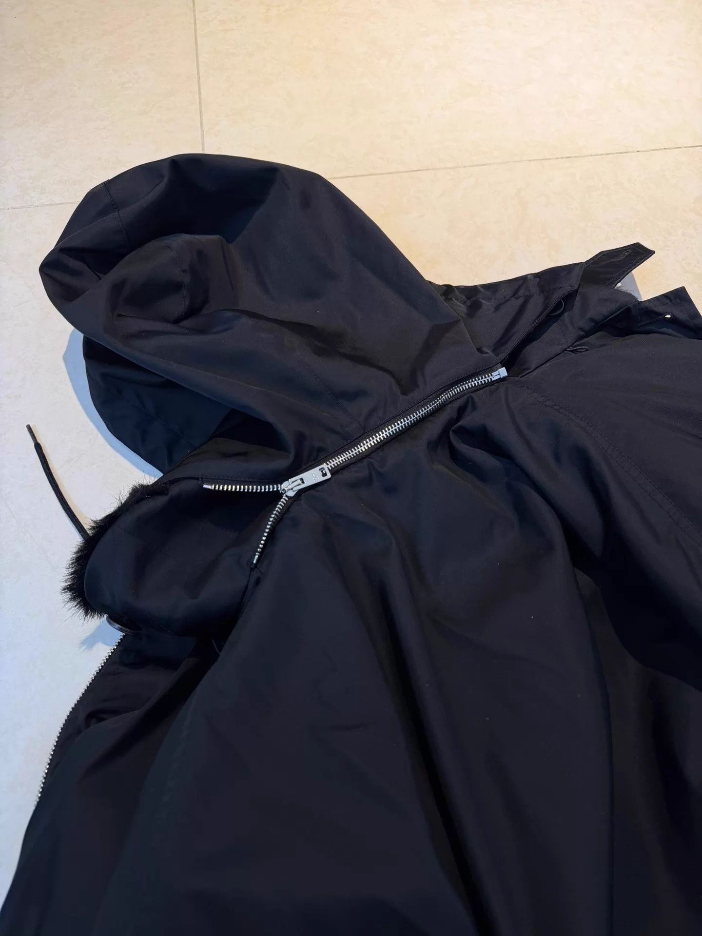 Prada Prada Oversized Down Parka 2-Piece Mink Lined Black Size XS / US 0-2 / IT 36-38 - 5 Thumbnail