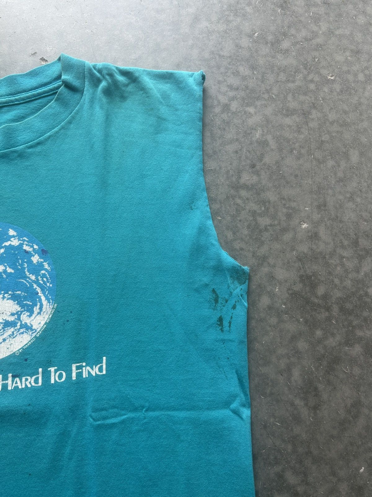 Vintage Vintage 80s Good Planets Are Hard To Find Graphic Tee Size US M / EU 48-50 / 2 - 6 Thumbnail