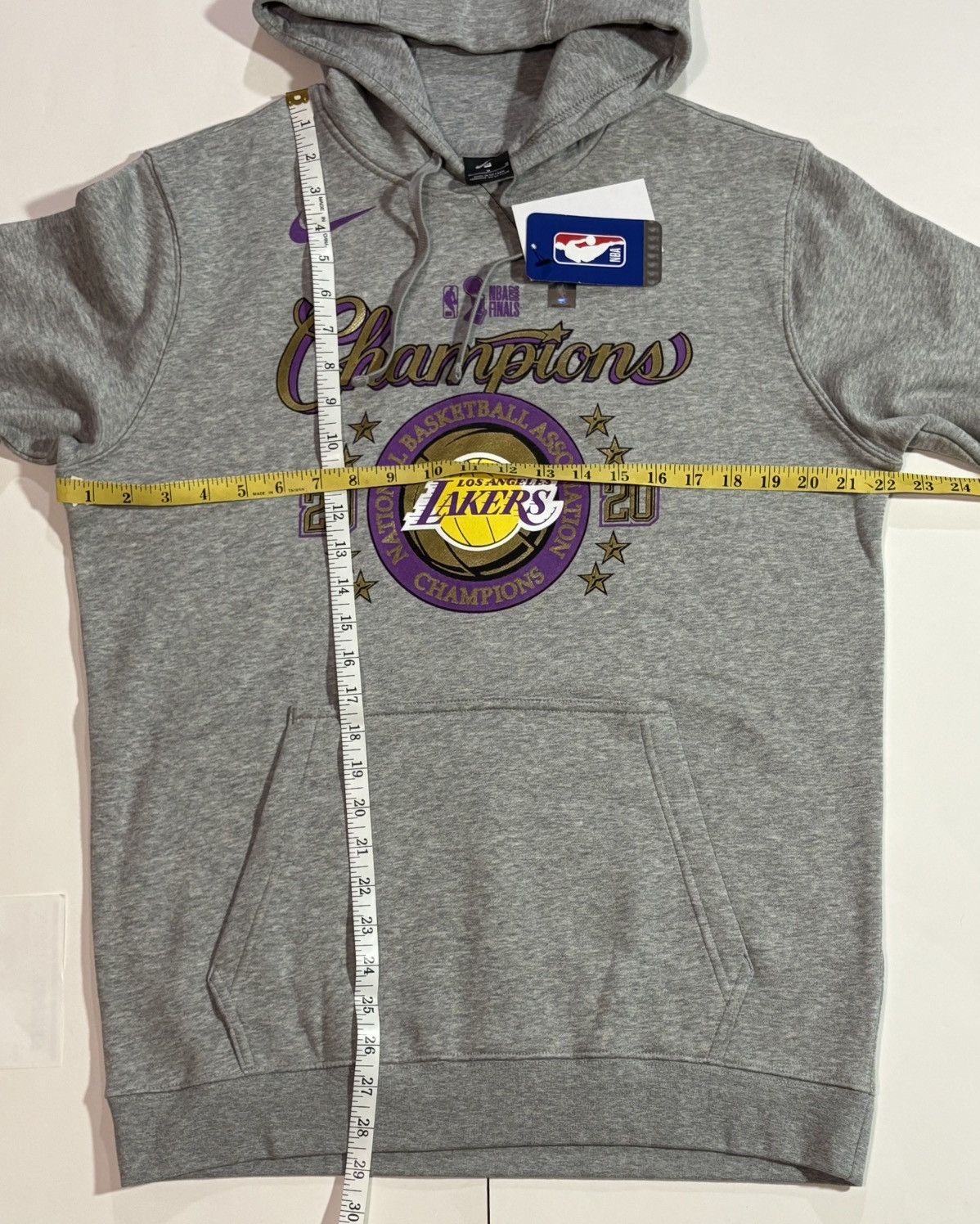 Nike Nike LA Lakers 2020 NBA Finals Champions Pullover Hoodie Size US M / EU 48-50 / 2 - 9 Thumbnail