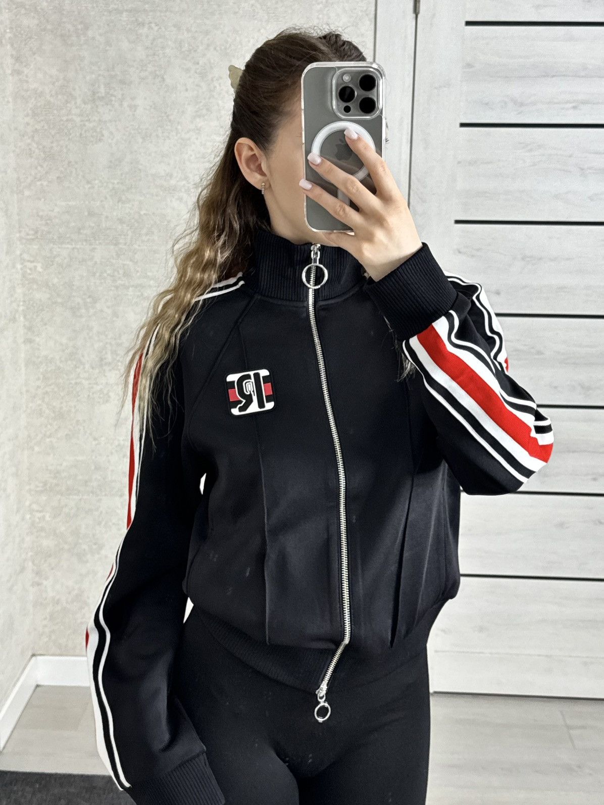 H&M Paco Rabanne x H&M Unisex Full Zip Track Jacket – Size XS Size XS / US 0-2 / IT 36-38 - 3 Thumbnail