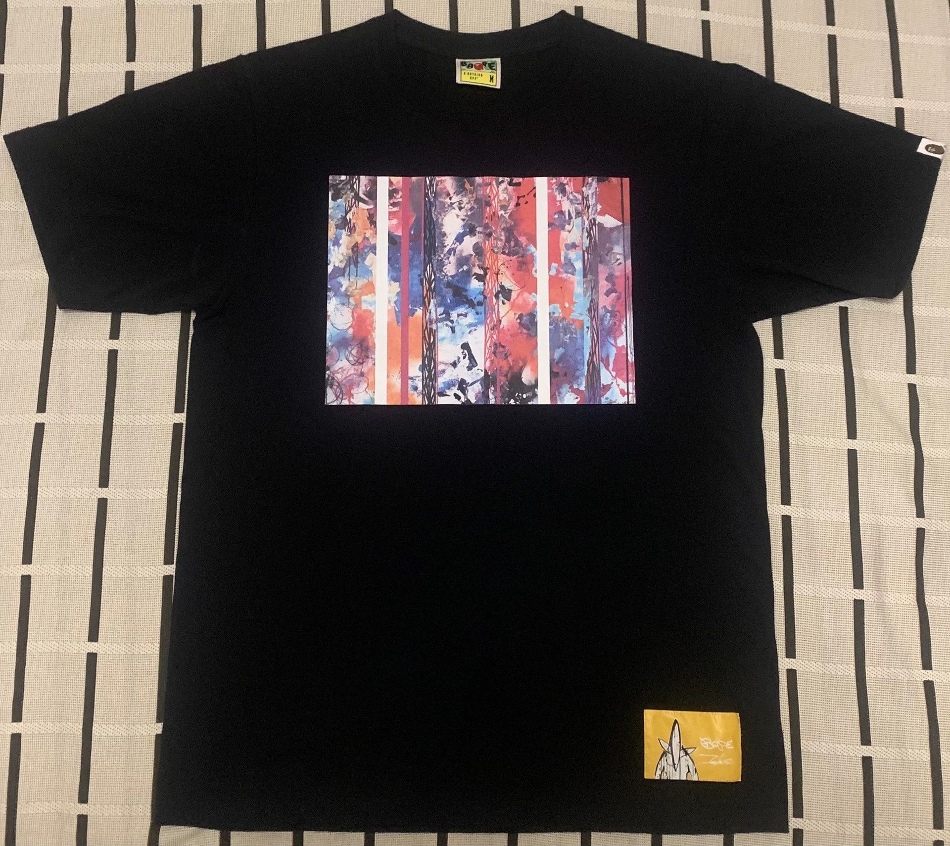 Bape Bape Graphic T-Shirt M Men Size US M / EU 48-50 / 2 - 1 Thumbnail