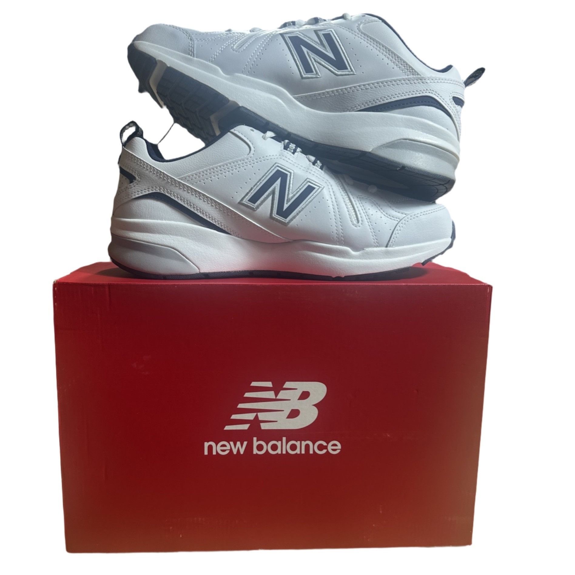 New Balance NWT New Balance Men’s MX608WN5 White Leather Sneakers Size 1 Size US 10 / EU 43 - 3 Thumbnail