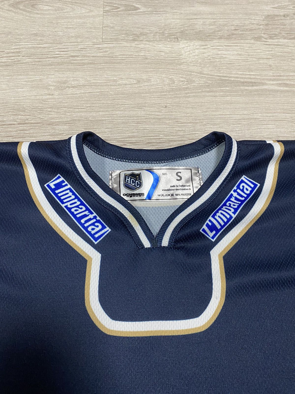 NHL HC LA CHAUX DE FONDS HOCKEY SHIRT JERSEY sz S MEN Size US S / EU 44-46 / 1 - 5 Thumbnail