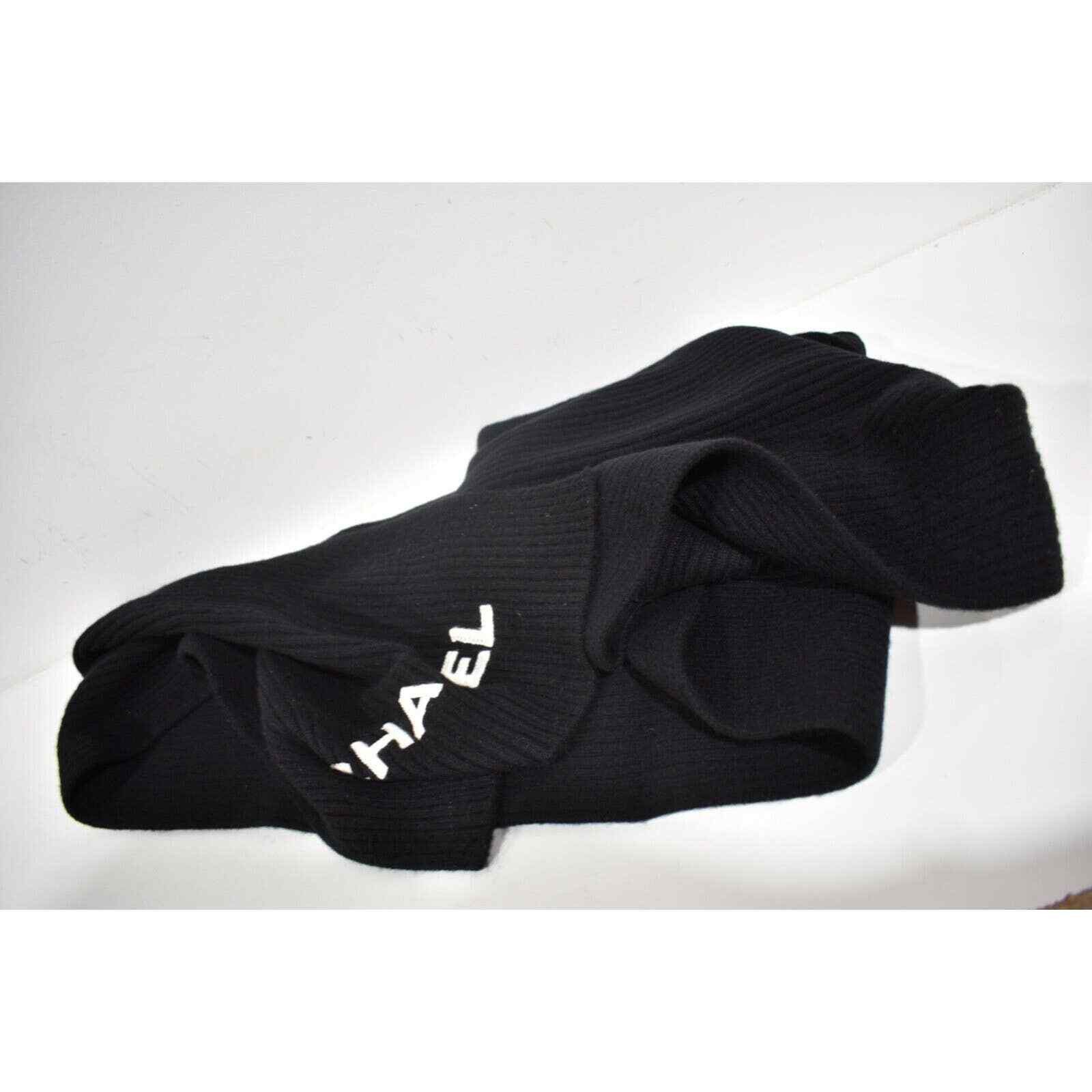 Chanel Chanel Cashmere Letter Logo Winter Scarf Shawl Wrap Size ONE SIZE - 6 Thumbnail