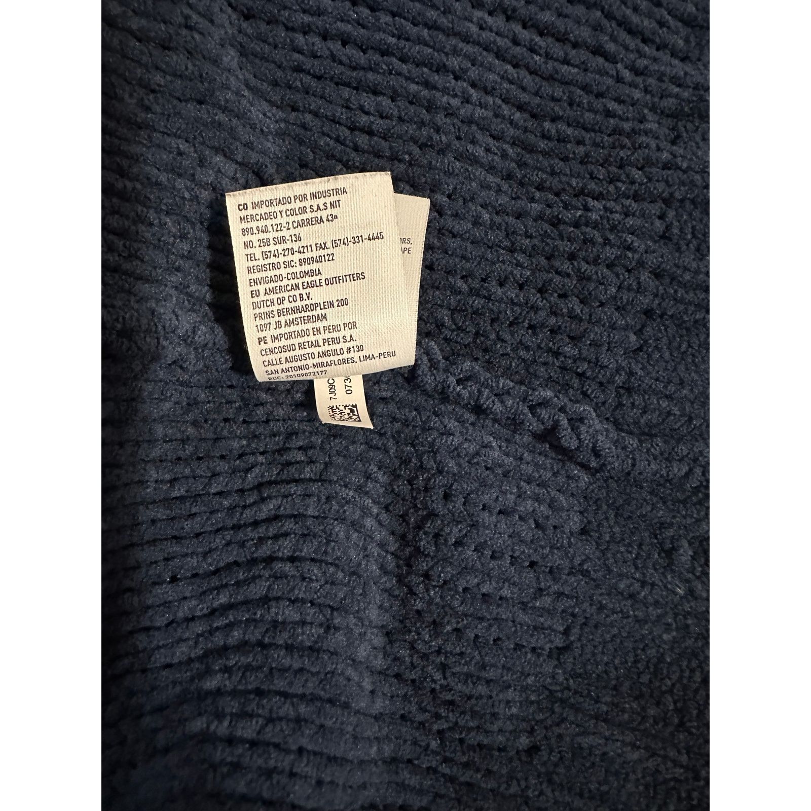 American Eagle Outfitters American Eagle Royal Blue Knit Sweater Size Medium Size M / US 6-8 / IT 42-44 - 7 Thumbnail