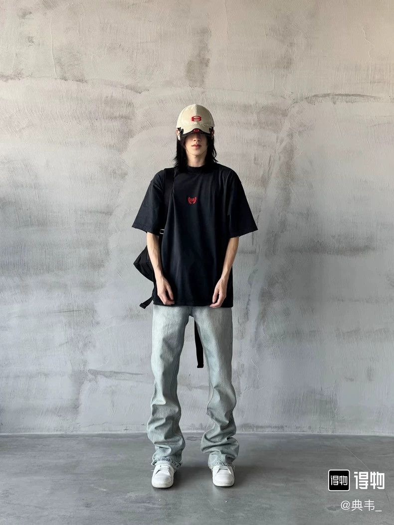Balenciaga Balenciaga Chest Red Wheat Ear BB Letter Washed Old Loose Size US M / EU 48-50 / 2 - 6 Thumbnail