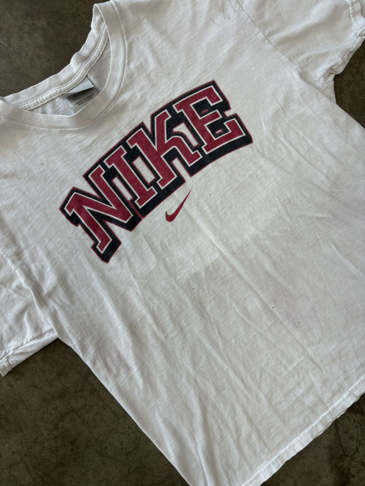 Nike × Vintage Vintage Early 2000s Nike Faux Embroidered Logo Tee Large Size US L / EU 52-54 / 3 - 1 Thumbnail