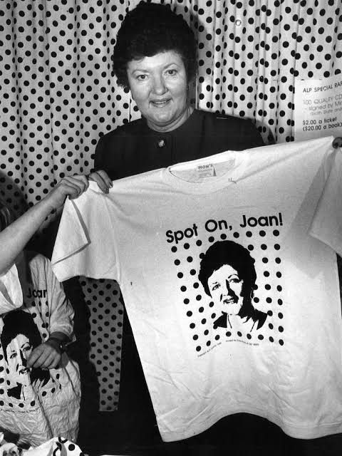 Other Very Rare Joan Kirner 90's Size US L / EU 52-54 / 3 - 2 Thumbnail
