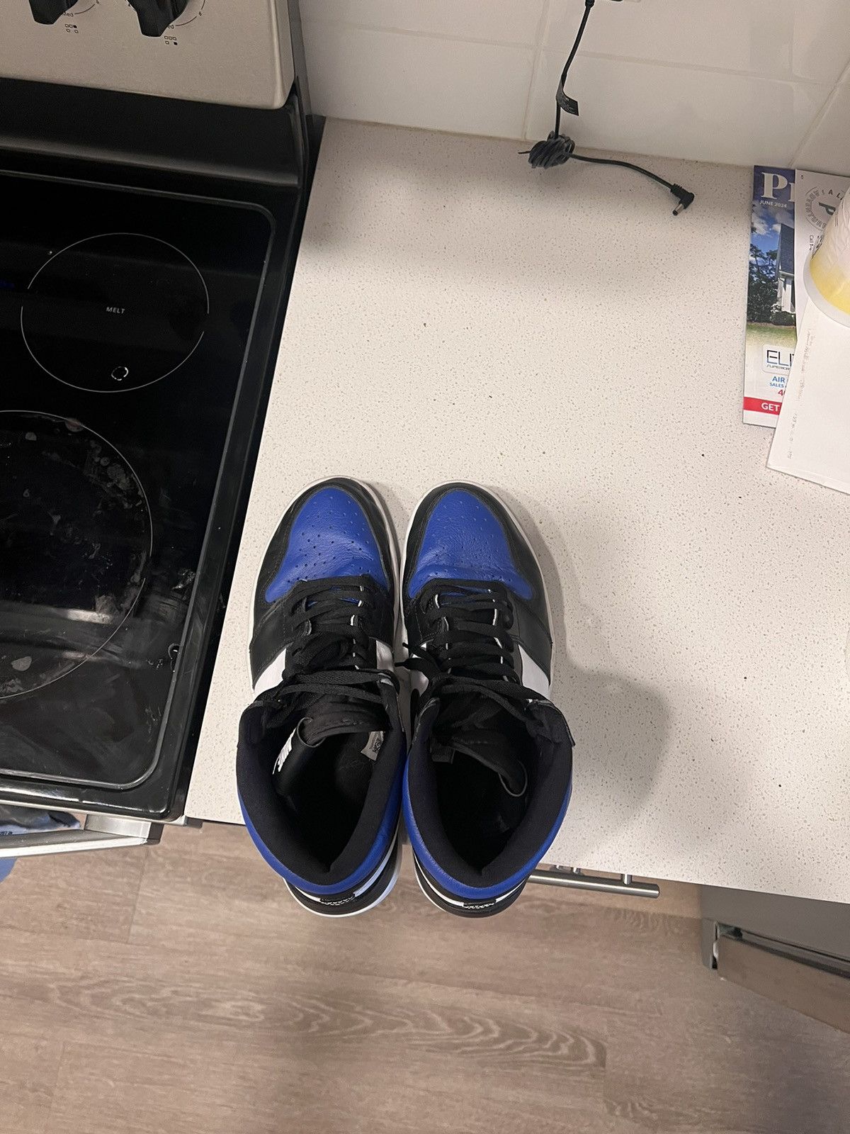 Jordan Brand × Nike Air Jordan 1 Royal Toe Size US 13 / EU 46 - 4 Thumbnail