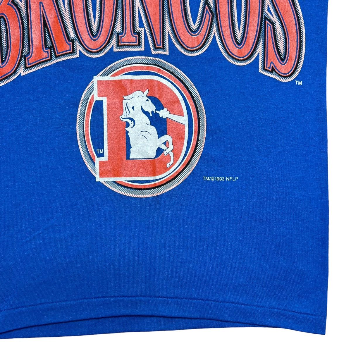 NFL × Vintage Vtg 1993 NFL Denver Broncos Spell Out 3D Logo Football Tee Size US S / EU 44-46 / 1 - 7 Thumbnail