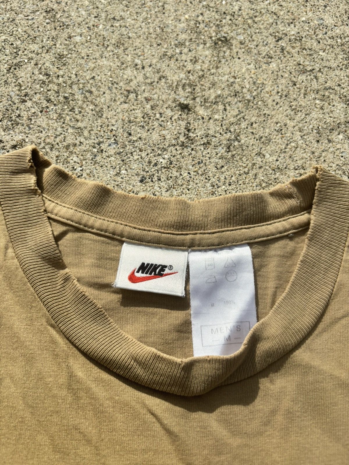 Nike ACG Vintage 90s Nike All Condition Gear ACG Tee Size US L / EU 52-54 / 3 - 3 Thumbnail