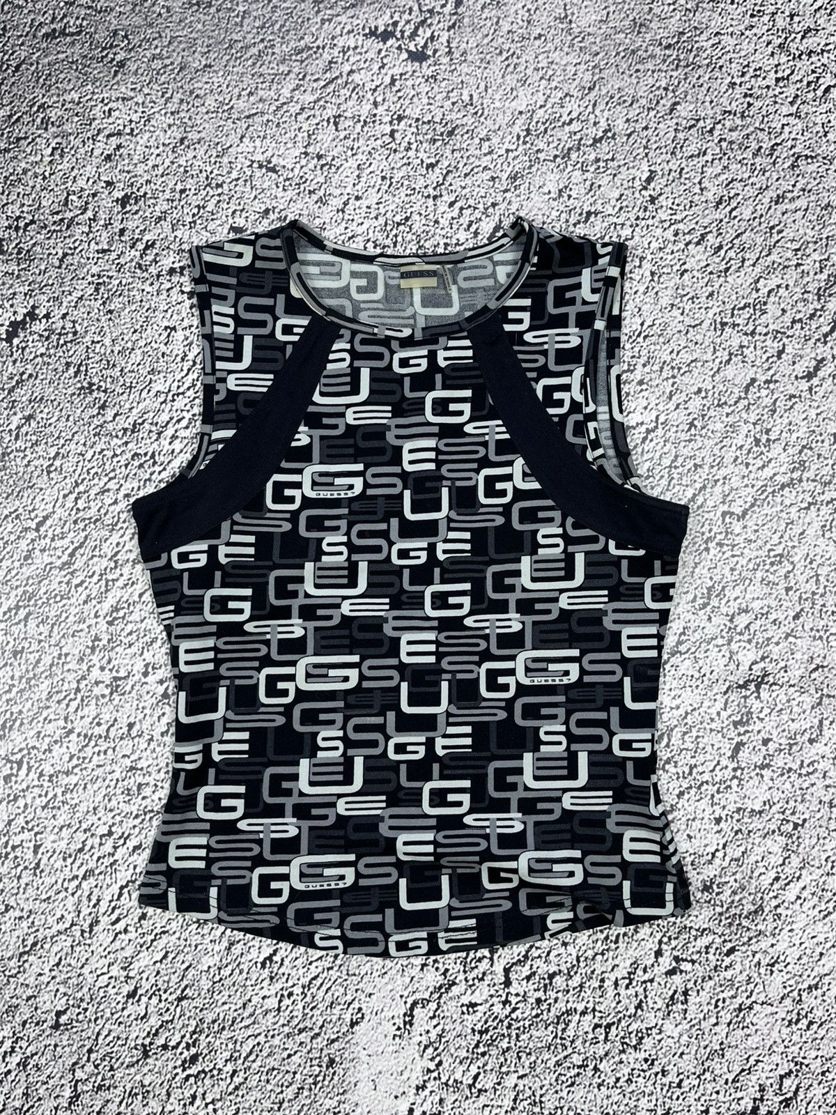 Guess Vintage Guess monogrammed sport tank top size M Size M / US 6-8 / IT 42-44 - 1 Thumbnail