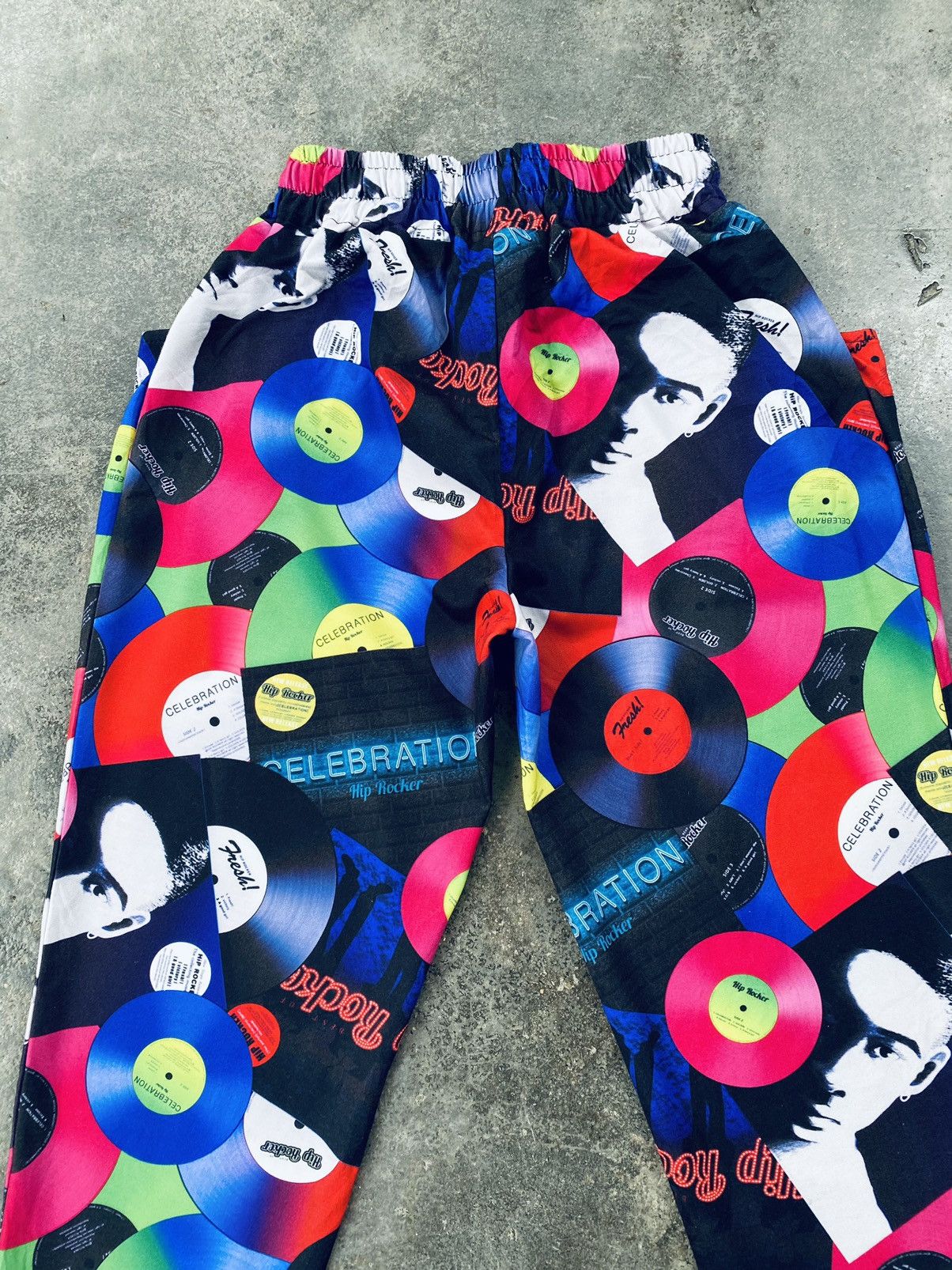 Japanese Brand Vintage Hip Rock Printed Vinyl Pants Size US 28 / EU 44 - 5 Thumbnail