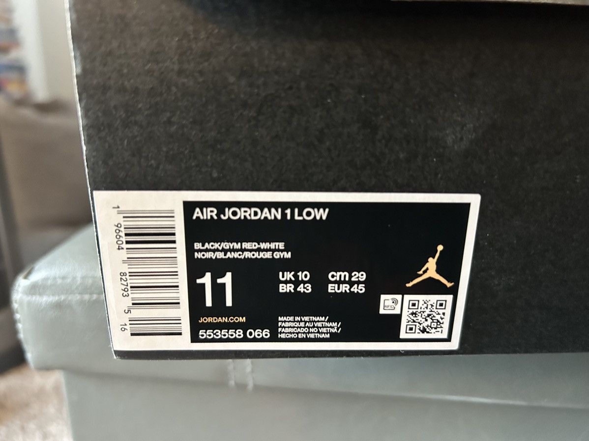 Jordan Brand × Nike Air Jordan 1 Low Size US 11 / EU 44 - 6 Thumbnail