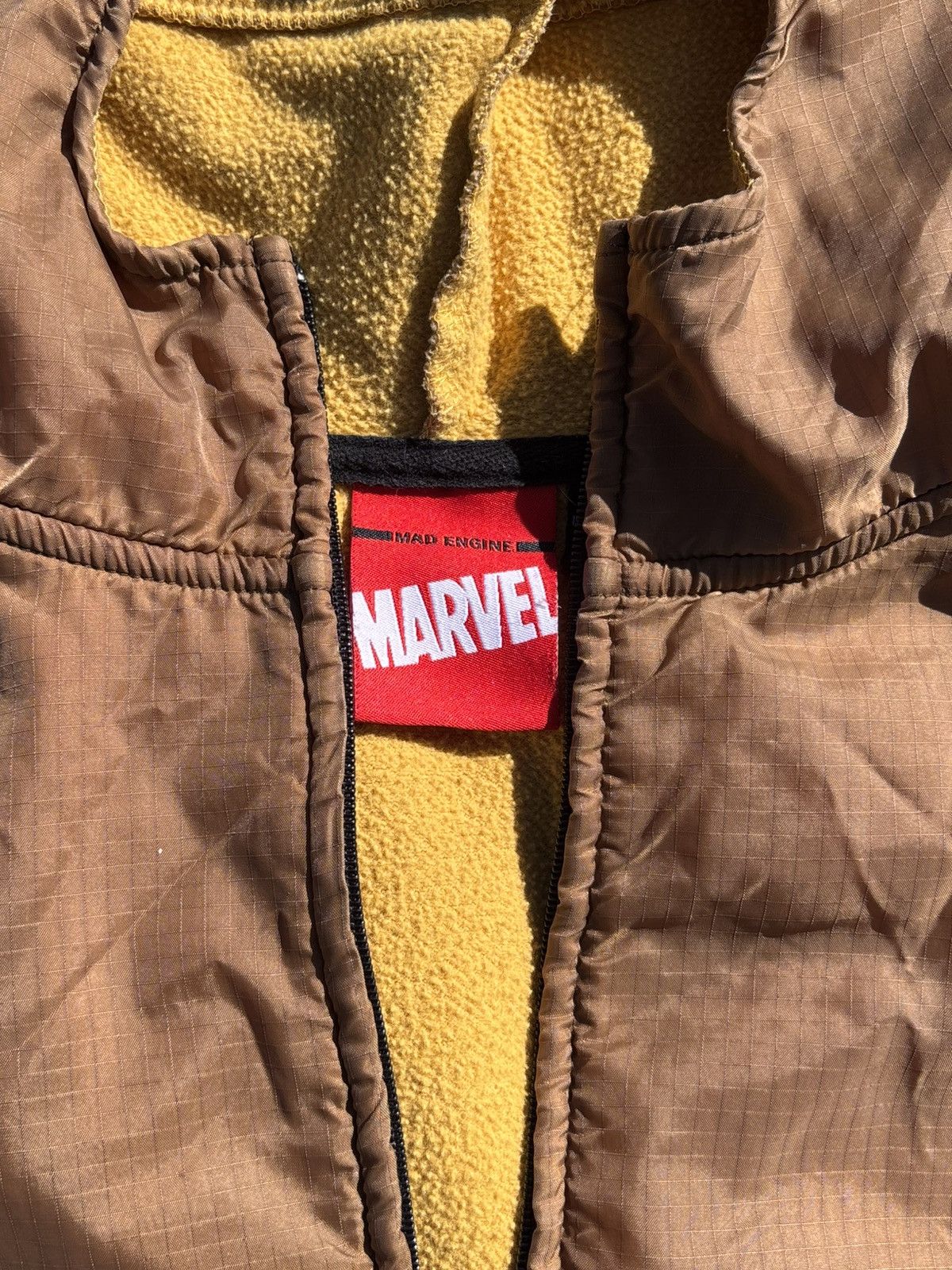 Mad Engine Marvels Wolverine Zip Up Mask Size US M / EU 48-50 / 2 - 5 Thumbnail