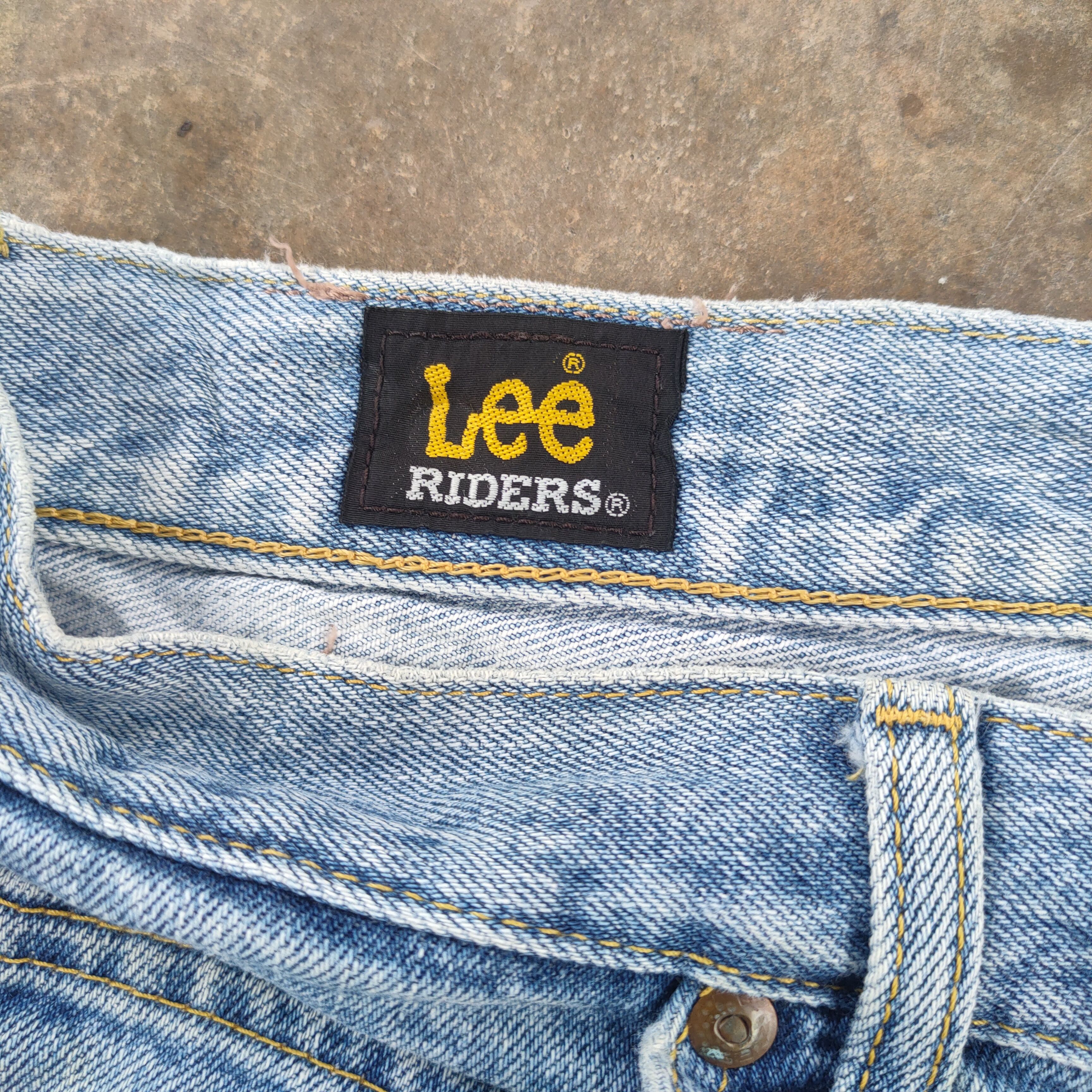Lee W34 VINTAGE LEE RIDERS FADED RIPPED JEANS DENIM PANTS Size US 34 / EU 50 - 7 Thumbnail