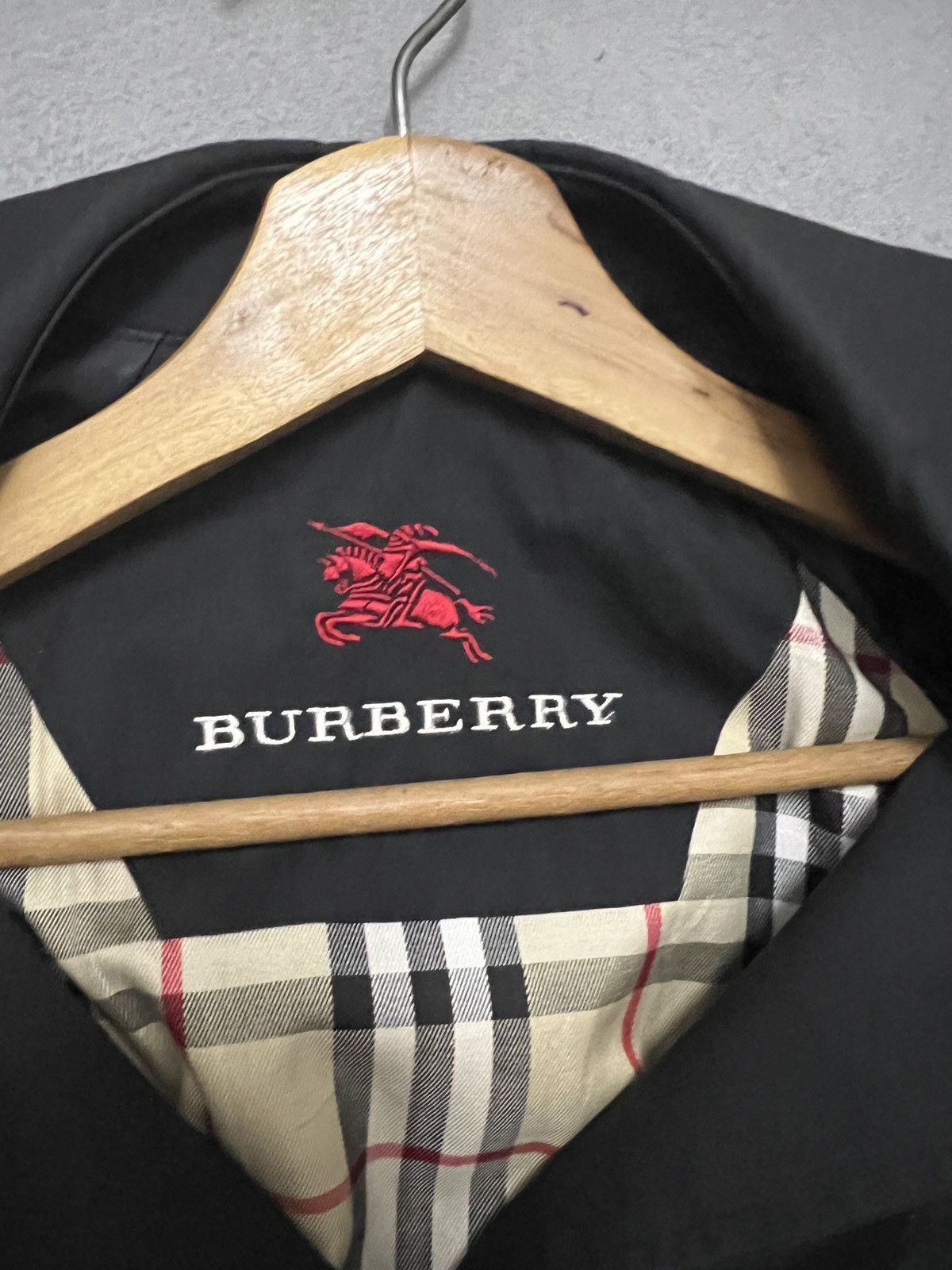 Burberry 544. Vintage Burberrys Trench Coat Iconic Button Size ONE SIZE - 3 Thumbnail
