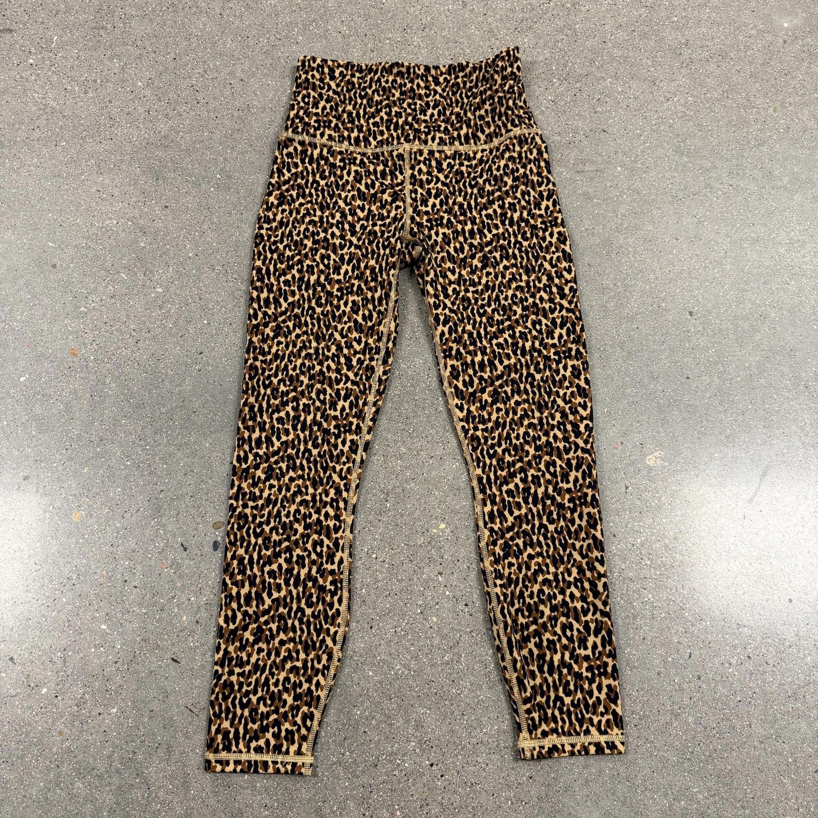 Fabletics Fabletics Leggings Womens S High Rise Yoga Pants Leopard Size 28" / US 6 / IT 42 - 1 Thumbnail