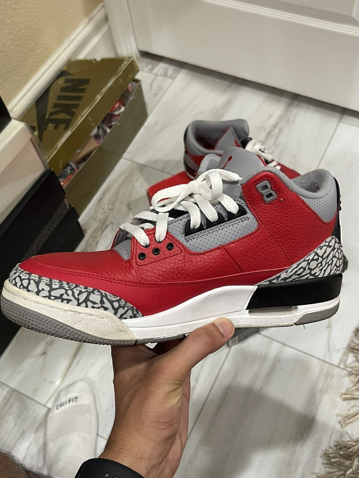 Jordan Brand Jordan 3 SE Size US 11 / EU 44 - 4 Thumbnail