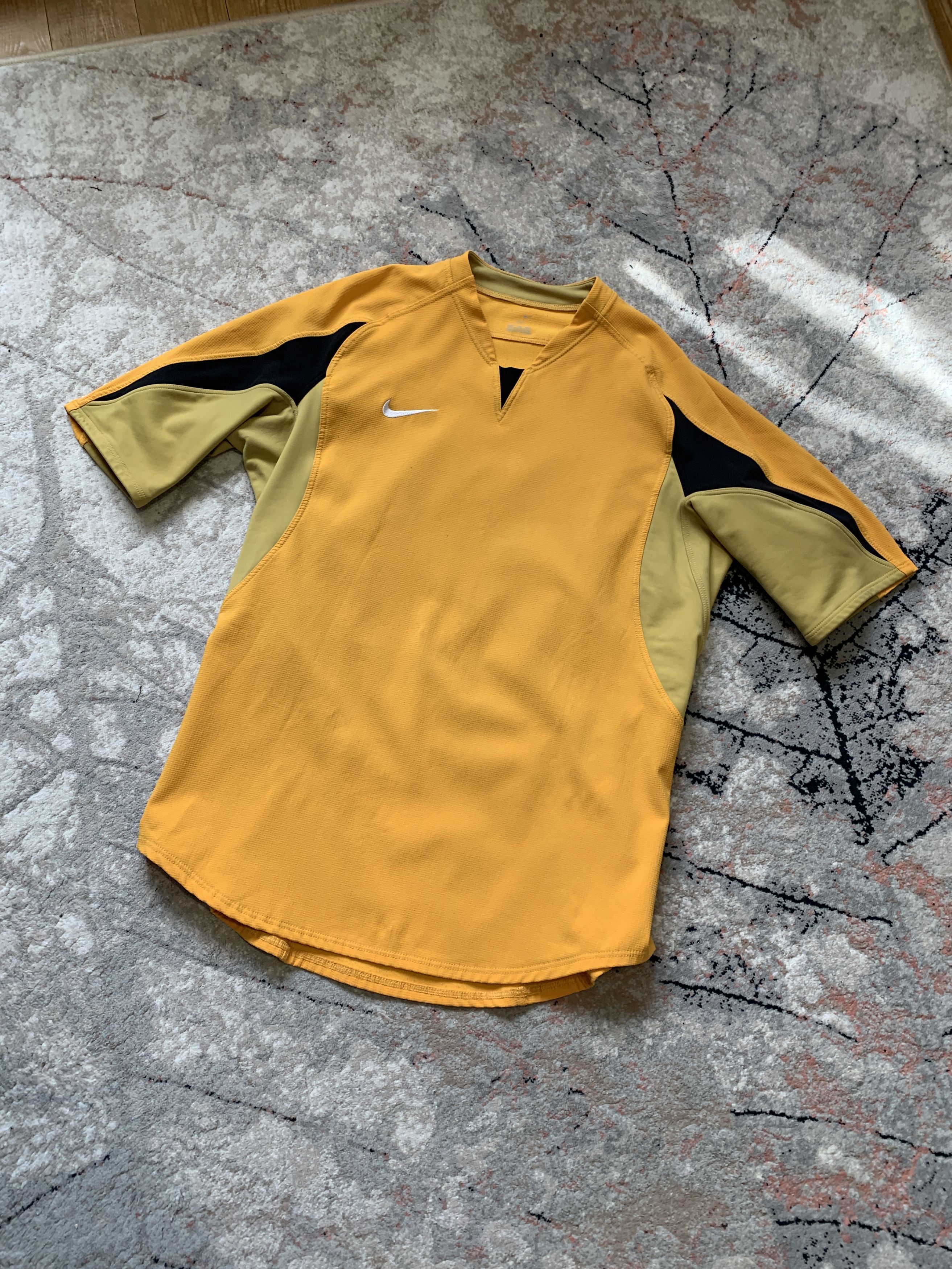 Vintage Nike Vintage Tee Size US L / EU 52-54 / 3 - 1 Thumbnail