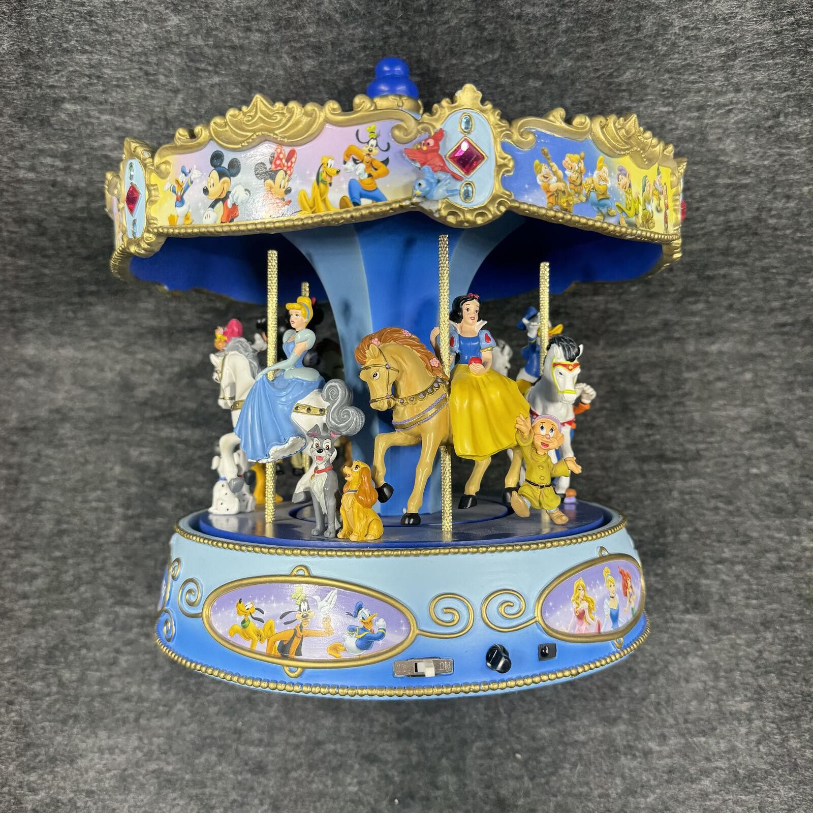 Disney Disney Carousel Bradford Exchange Limited Edition Rare NEW Size ONE SIZE - 4 Thumbnail