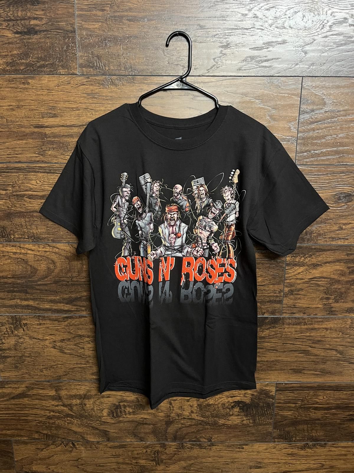 Designer Guns n Roses T-shirtCartoon 2011 GNR Tour T-shirt - M Size US M / EU 48-50 / 2 - 1 Thumbnail