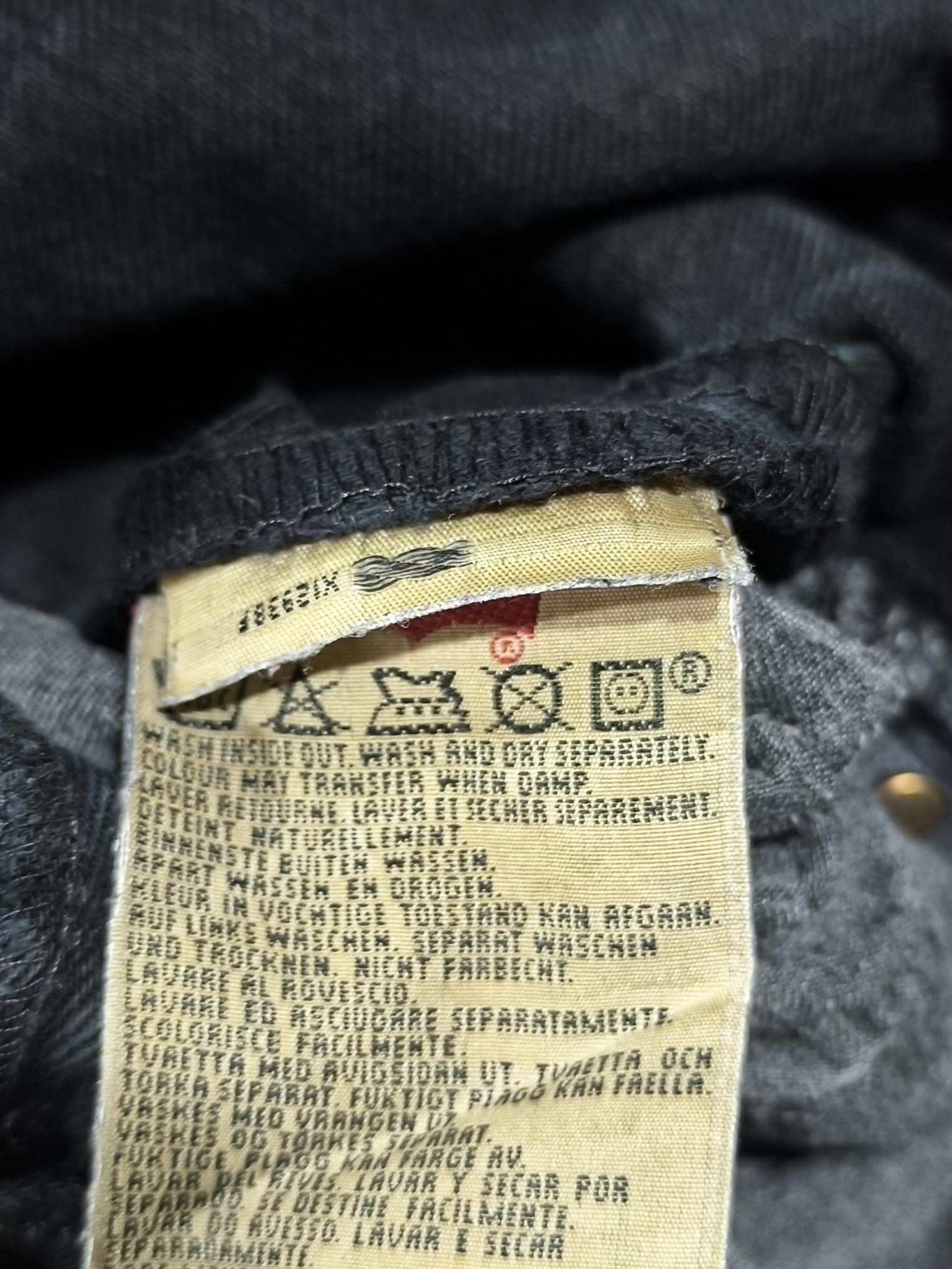 Levi's 90s black 501 31x36 Size US 30 / EU 46 - 7 Thumbnail