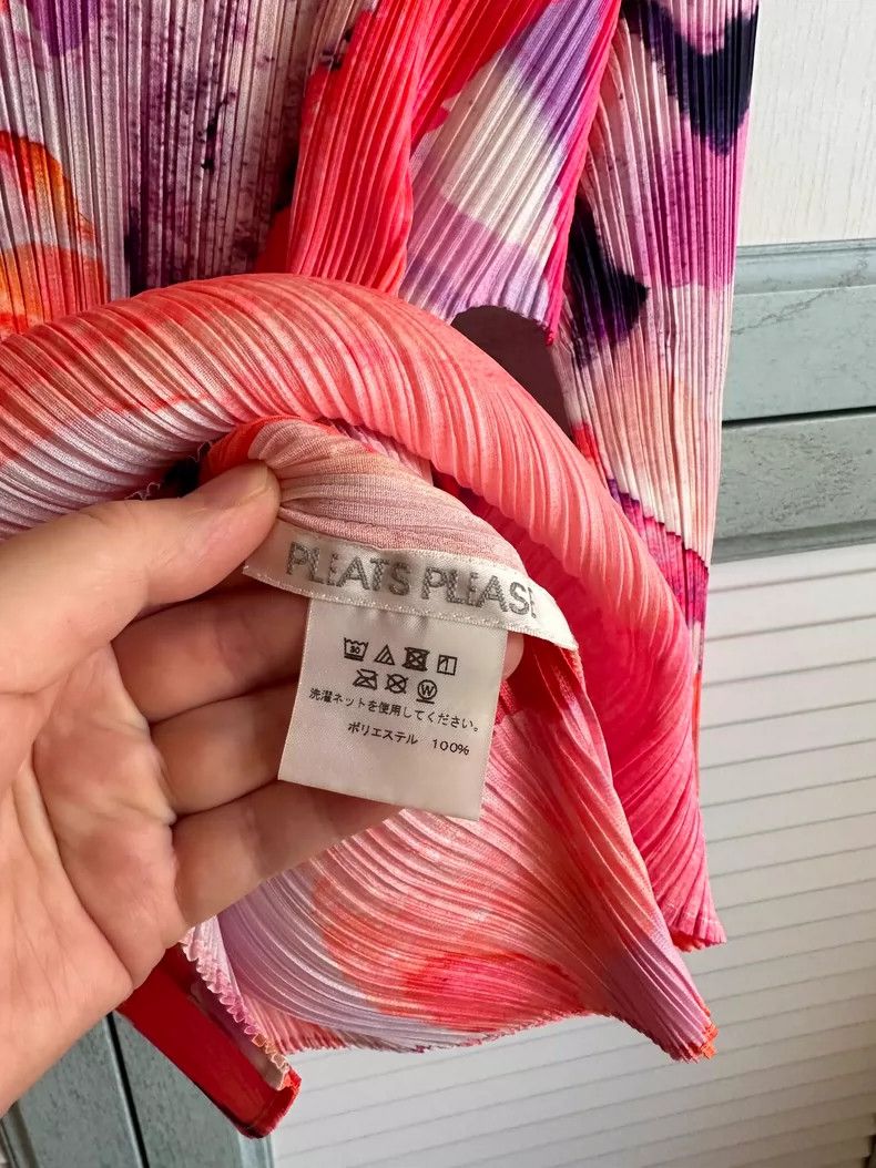 Issey Miyake Issey Miyake size:3 Pink floral top Size XS / US 0-2 / IT 36-38 - 8 Thumbnail
