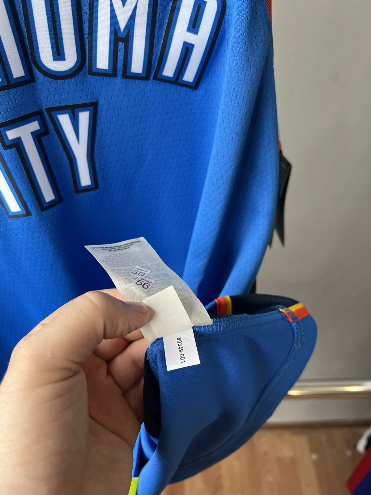 Nike NWT 2017 NBA OKLAHOMA CITY THUNDER NIKE BASKETBALL JERSEY Size US XXL / EU 58 / 5 - 14 Thumbnail