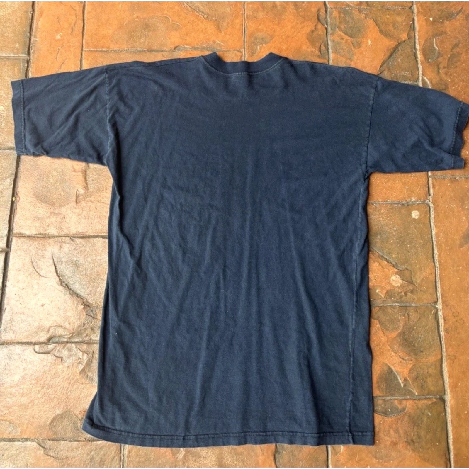 Vintage VINTAGE High Q T-Shirt Athens Greece Olympics 2000s USA Sports Crew Neck Short Sleeve Blue Medium Mens Size US M / EU 48-50 / 2 - 3 Thumbnail
