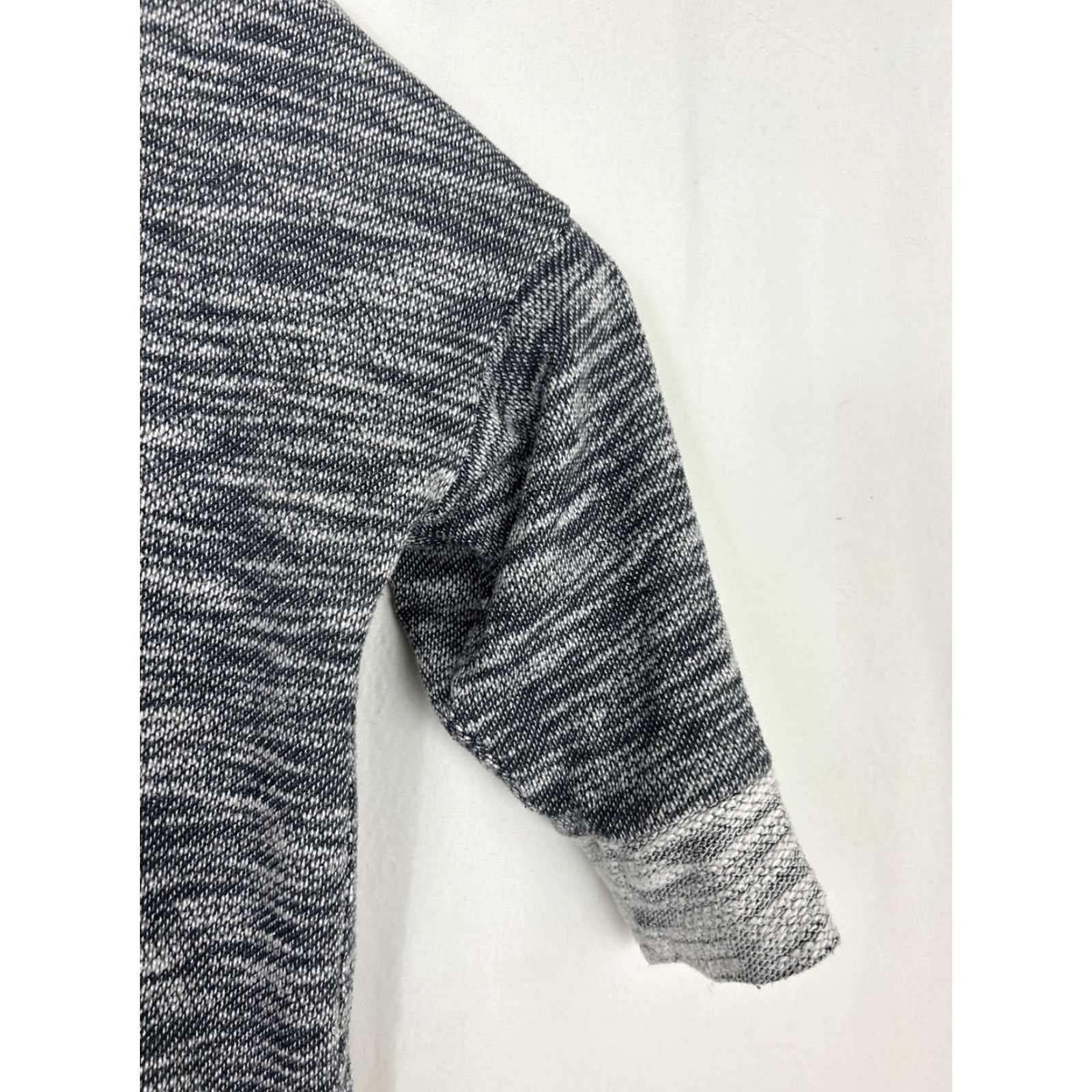 Vintage Columbia Womens Sweater Gray Heather Knit 3/4 Sleeve L Large Pullover Cotton Polyester Scoop Neck Girls/ Womens Size L / US 10 / IT 46 - 4 Thumbnail