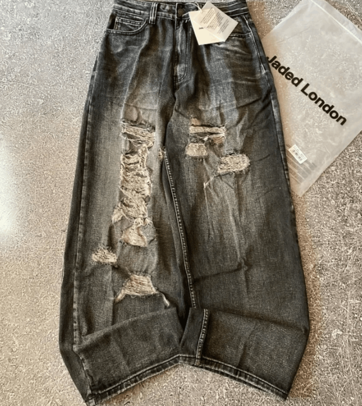 Japanese Brand Old Hole Pattern Printing Baggy Jeans Size US 32 / EU 48 - 4 Thumbnail