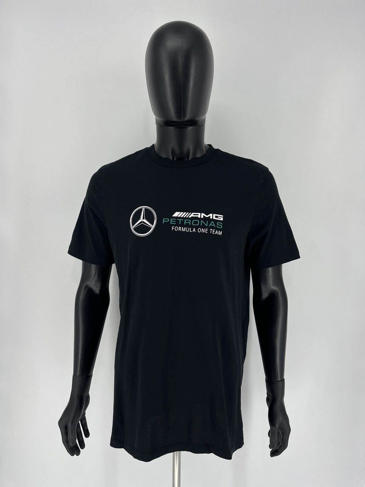 Mercedes-Benz Mercedes Benz AMG Petronas F1 Team Racing Tee Shirt Size L Size US L / EU 52-54 / 3 - 2 Thumbnail