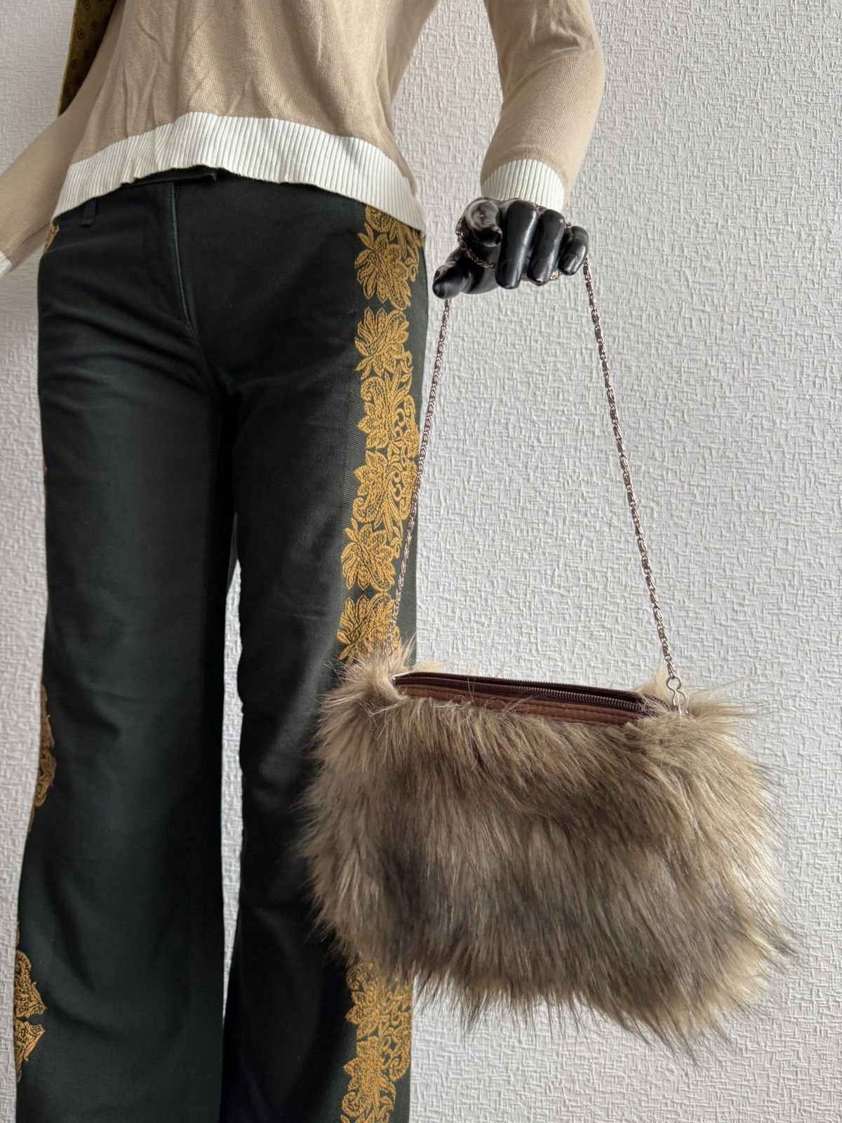 Vintage × Yeti Vintage Y2K Yeti style avant-garde rare shoulder bag H&M Size ONE SIZE - 2 Thumbnail