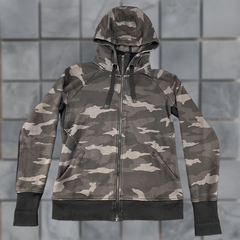 Athleta Athleta Hoodie Womens M Gray Camo Full Zip Thumb Holes Fleece Lined Jacket Size M / US 6-8 / IT 42-44 - 1 Thumbnail